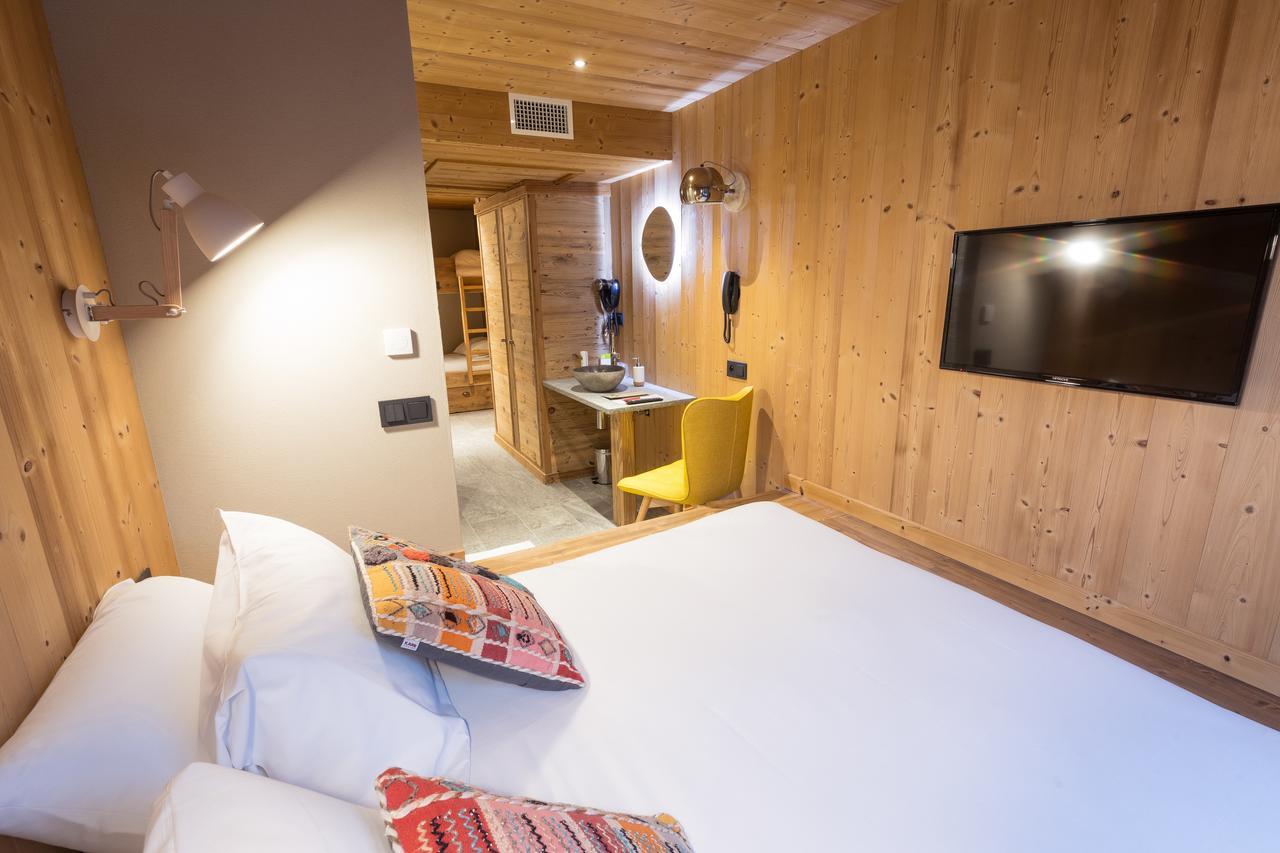 Les Cabanes De La Maison Rouge FRENCH ALPS Eksteriør billede